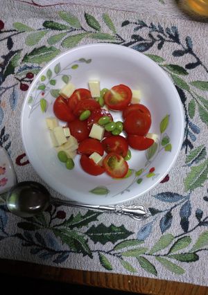 簡単！ミニトマトとチーズと茶豆のサラダ-レシピのメイン写真