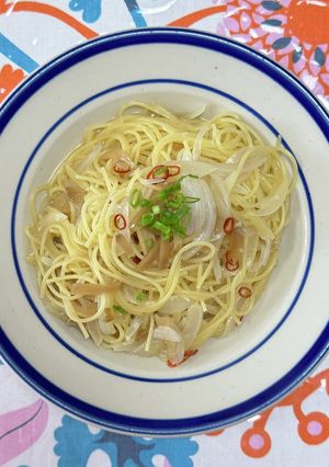 ★ワンパン★新玉ねぎと搾菜の中華ペペロン-レシピのメイン写真