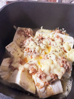簡単!ヘルシー☆お豆腐のツナチーズ焼き-レシピのメイン写真