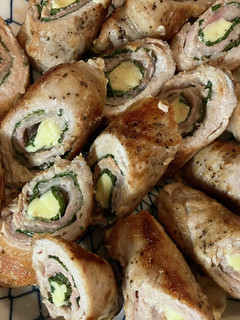 簡単☆豚薄切り肉のチーズシソ巻き-レシピのメイン写真