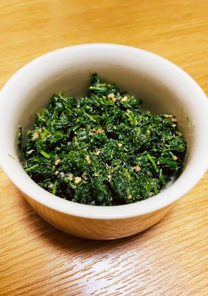 にんじんの葉っぱとしゃけフレのごま油炒め-レシピのメイン写真