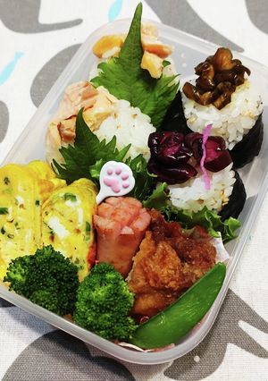 高１！男子弁当！焼鮭大葉巻きおにぎり22-レシピのメイン写真