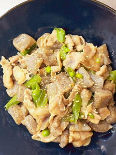 こんにゃくと豚バラの味噌だれ炒め煮-レシピのメイン写真