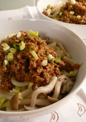 ぶっかけ肉味噌うどん-レシピのメイン写真