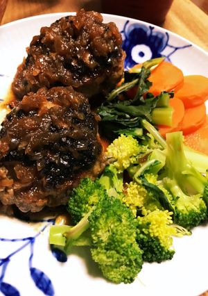 ★肉汁出さない井上さんちのハンバーグ-レシピのメイン写真