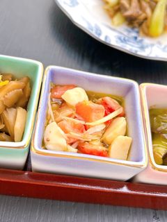 いちご、生らっきょう、チーズの和え物-レシピのメイン写真
