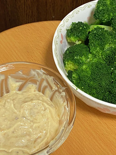 ブロッコリー・肉味噌&マヨネーズ-レシピのメイン写真