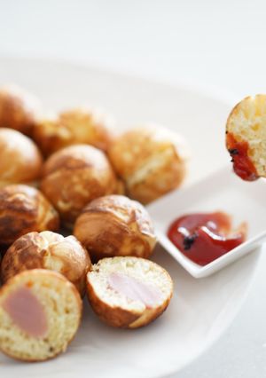 たこ焼き焼き器でまん丸アメリカンドッグ-レシピのメイン写真