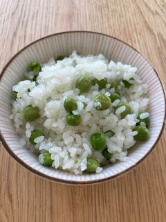 一緒に炊く!グリーンピースご飯-レシピのメイン写真