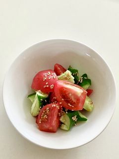 トマトとたたききゅうりのサラダ-レシピのメイン写真