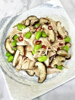 サラダチキン・椎茸・枝豆のピリ辛中華和え-レシピのメイン写真