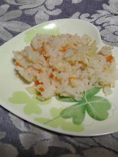 鶏ひき肉入りピラフ-レシピのメイン写真