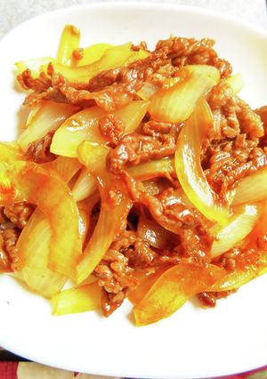 牛肉と玉ねぎのソース炒め-レシピのメイン写真