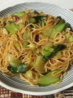 スパゲティ・中華チンゲン菜炒め-レシピのメイン写真