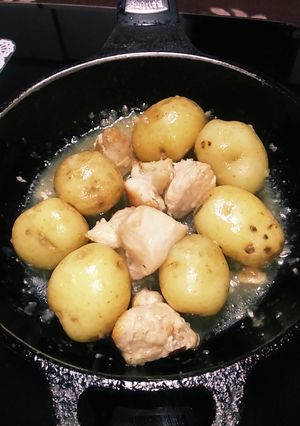 じゃがいもと鶏肉の塩麹炒め煮-レシピのメイン写真