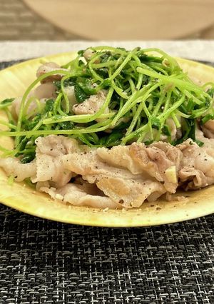 豚肉と豆苗のレモン炒め-レシピのメイン写真
