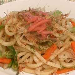 A picture of 減塩まろやか焼きうどん（乳和食）.