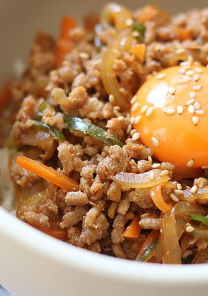 レンジで簡単！プルコギそぼろ丼-レシピのメイン写真