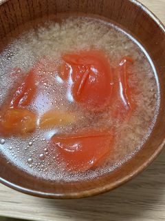 トマト味噌汁-レシピのメイン写真