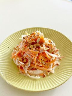 新玉ねぎとにんじんとツナのサラダ-レシピのメイン写真