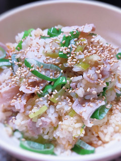 豚バラネギ塩お手軽炊き込みご飯-レシピのメイン写真