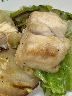 鶏肉とキャベツの塩昆布炒め-レシピのメイン写真