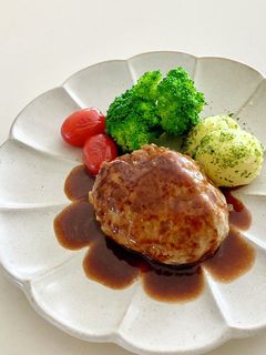 デミグラス風ソースのハンバーグ-レシピのメイン写真