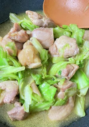 鶏ももとキャベツの和風カレー炒め(^^)-レシピのメイン写真