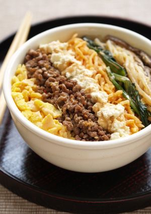 七色韓流そぼろ丼-レシピのメイン写真