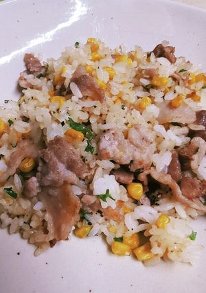パセリコーン入♪にんにくバターチャーハン-レシピのメイン写真