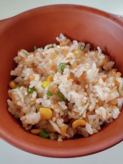 子ども用 しらすと人参のチャーハン-レシピのメイン写真