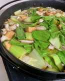 青梗菜と舞茸のウスターソーススープ