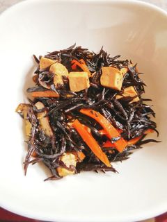木綿豆腐入りひじき煮-レシピのメイン写真