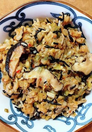ひじき 椎茸の ピリ辛炊き込みご飯！-レシピのメイン写真