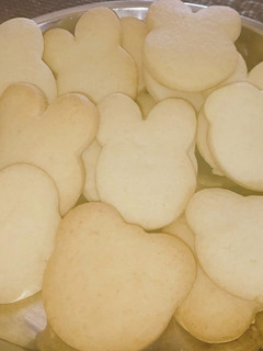 【簡単】バター半分の型抜きクッキー-レシピのメイン写真