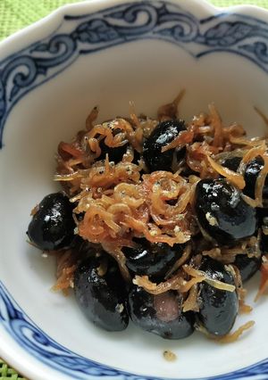 超簡単!さっと煮るだけ黒豆ちりめん♪-レシピのメイン写真