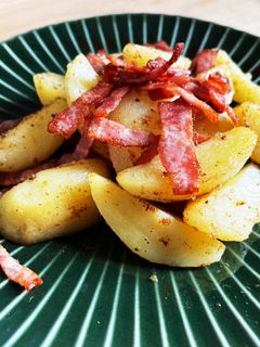 新じゃがとカリカリベーコンのバター炒め*-レシピのメイン写真
