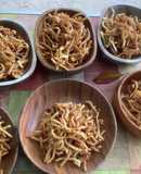 うどん麺で２種類の簡単かりんとう
