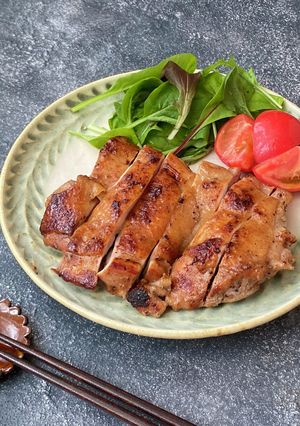 漬けて焼くだけ！ジューシー照り焼きチキン-レシピのメイン写真