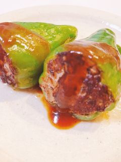 簡単♡丸ごとピーマンの肉詰め-レシピのメイン写真