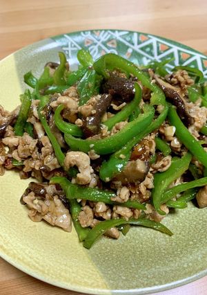 干し椎茸とピーマンと豚肉の細切り炒め-レシピのメイン写真