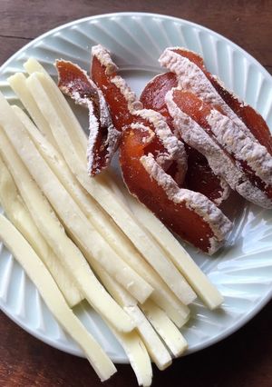 干し柿とチータラ-レシピのメイン写真