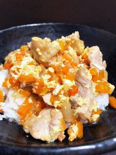 『ちょっとどんぶり濃口』で失敗なし親子丼-レシピのメイン写真