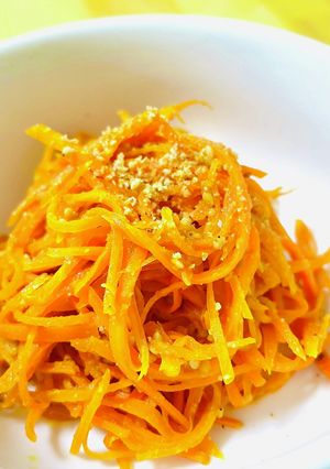 ＊簡単一品＊調味料ひとつで人参しりしり-レシピのメイン写真