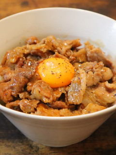 包丁いらずな豚こまのオイスター丼-レシピのメイン写真