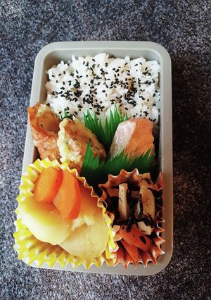 息子弁当5/30-レシピのメイン写真