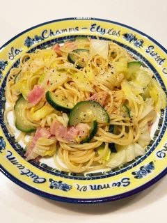 ズッキーニのペペロンチーノ-レシピのメイン写真