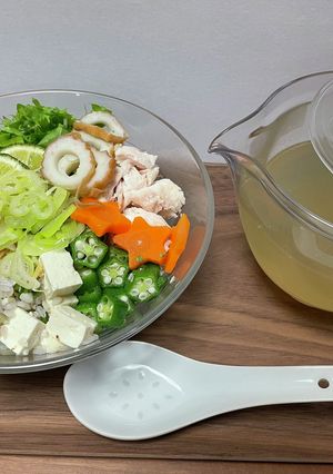 夏にさっぱり冷やしだしかけ鶏飯-レシピのメイン写真