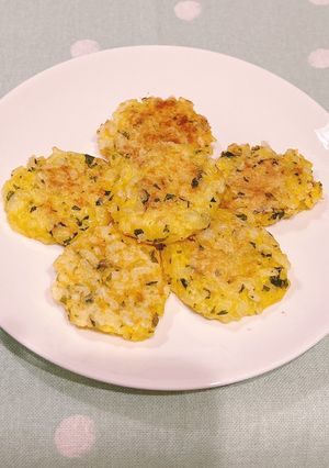 【離乳食後期~完了】卵かけごはんのお焼き-レシピのメイン写真