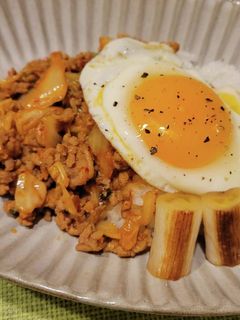 ひき肉でつくる豚キムチ丼-レシピのメイン写真